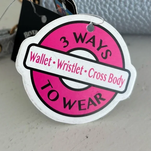 Beverly Hills Polo Club Crossbody Bag Wristlet Wallet - Wear 3 Ways - Picture 10 of 13